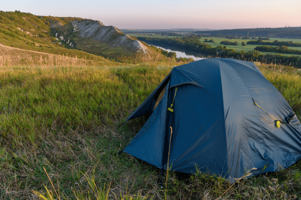 acampar-nas-montanhas-brasil